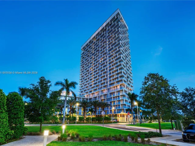 2000 Metropica Way # 1906, Sunrise FL 33323