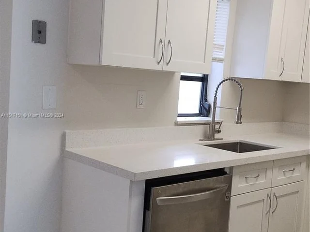 11531 SW 187th St, Miami FL 33157