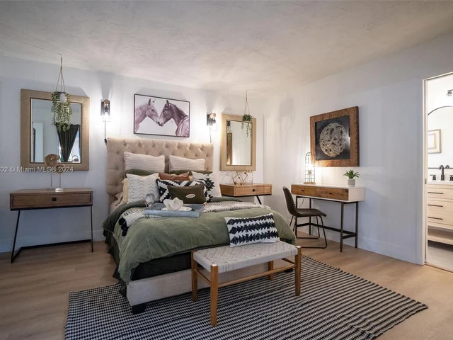 8410 NW 25th Ct, Sunrise FL 33322