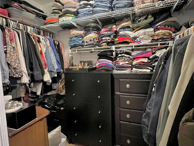 1557 SE 20th Ter, Homestead FL 33035