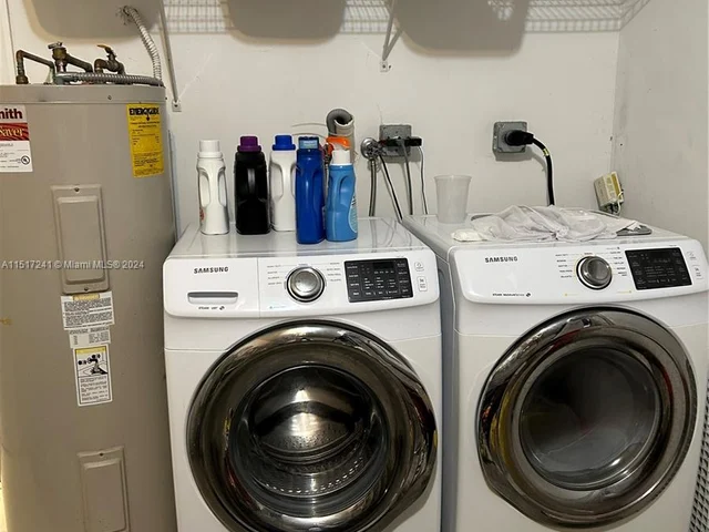 13165 SW 142 TER, Miami FL 33186