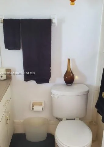 7933 West Dr # 818, North Bay Village FL 33141