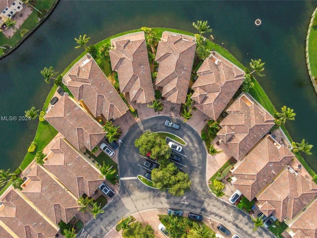 3172 NE 211th St, Aventura FL 33180