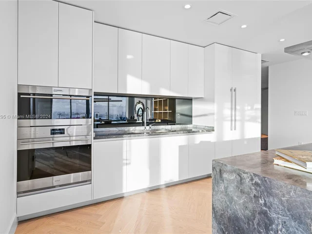 700 NE 26th Ter, Miami FL 33137