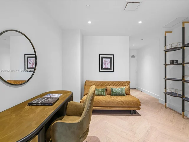 700 NE 26th Ter, Miami FL 33137