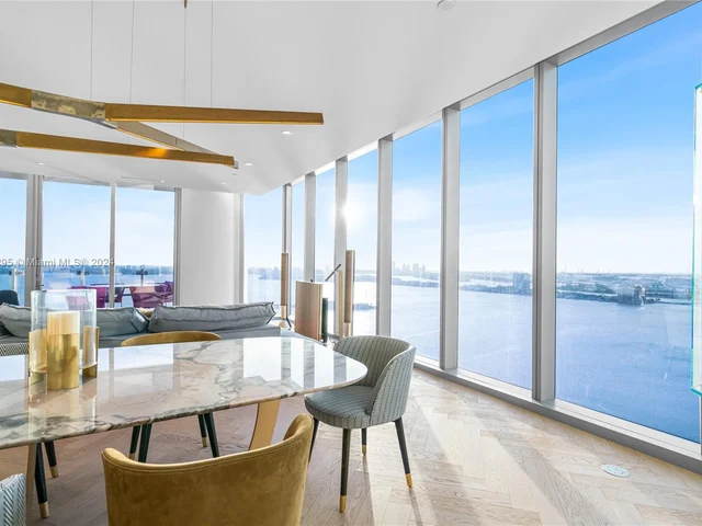 700 NE 26th Ter, Miami FL 33137