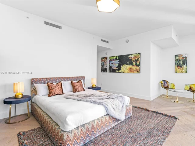 700 NE 26th Ter, Miami FL 33137