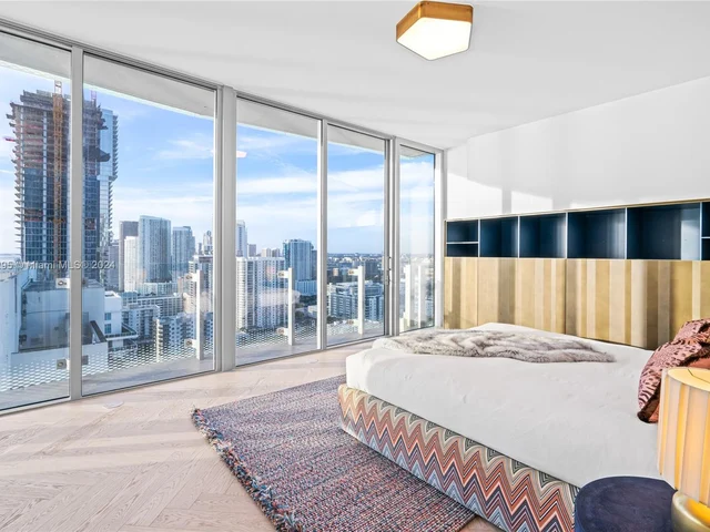 700 NE 26th Ter, Miami FL 33137