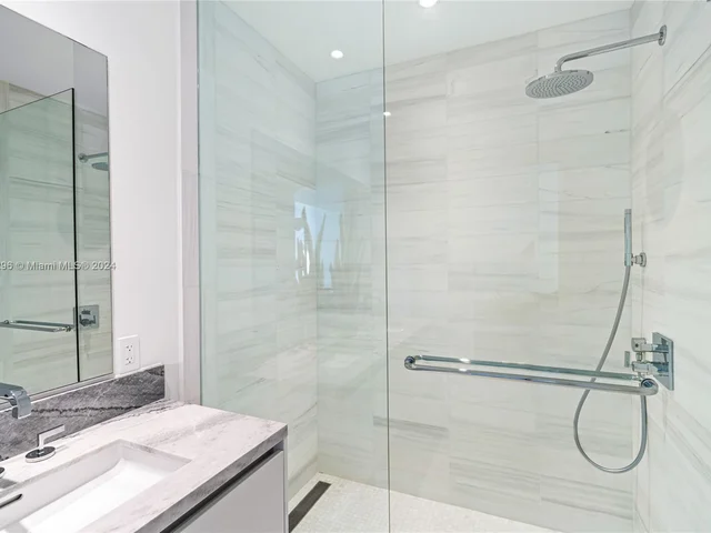 700 NE 26th Ter # 2504, Miami FL 33137