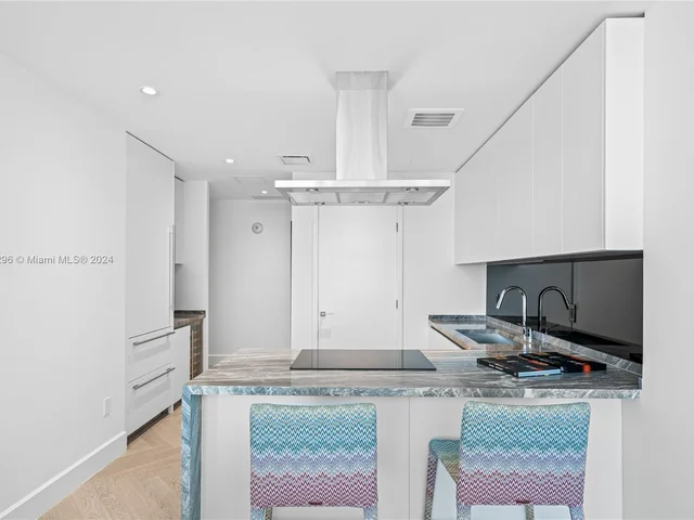 700 NE 26th Ter # 2504, Miami FL 33137