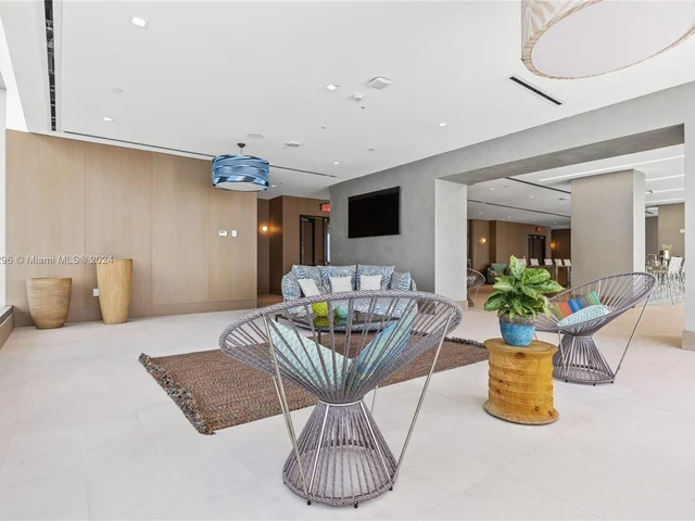 700 NE 26th Ter # 2504, Miami FL 33137