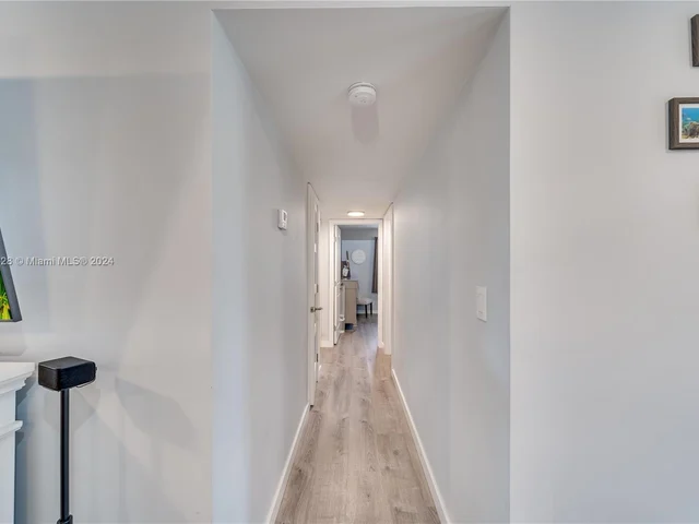 3341 NW 67th St, Fort Lauderdale FL 33309