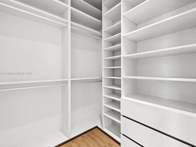 2980 Coconut Ave, Miami FL 33133