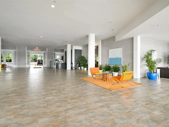 800 West Ave # 530, Miami Beach FL 33139