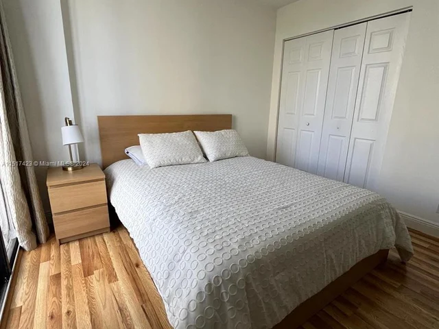 3300 NE 192nd St # 512, Aventura FL 33180