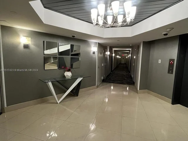 3300 NE 192nd St # 512, Aventura FL 33180