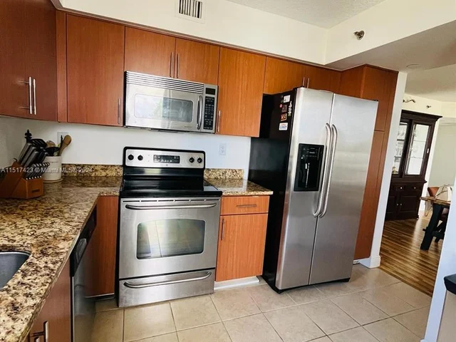 3300 NE 192nd St # 512, Aventura FL 33180