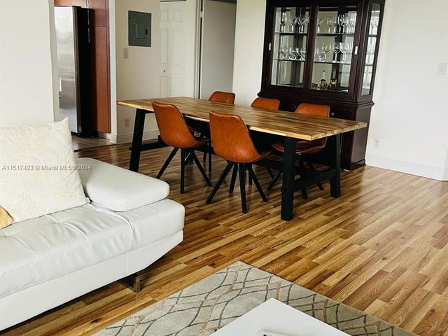 3300 NE 192nd St # 512, Aventura FL 33180