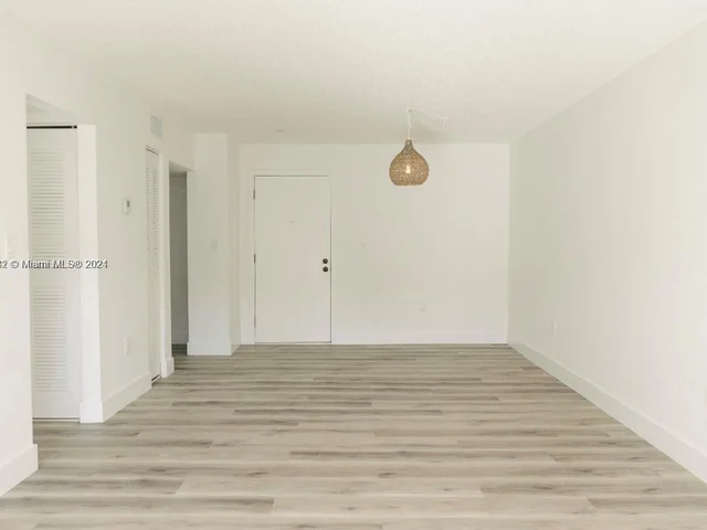 8287 SW 128th St # 210, Pinecrest FL 33156