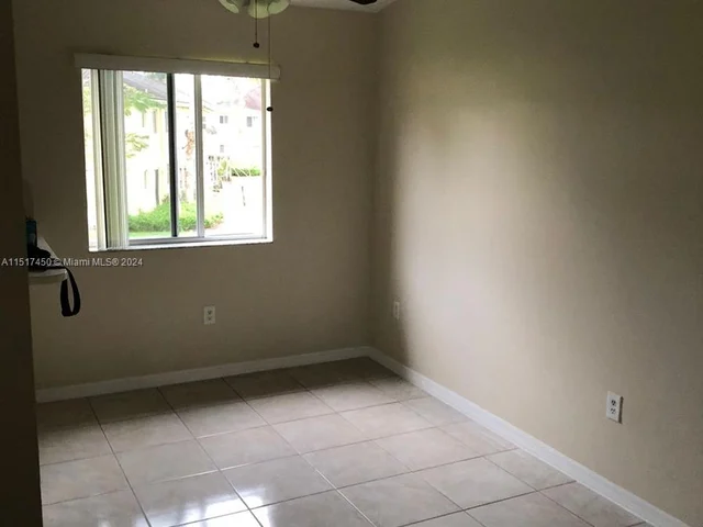 3398 NE 9th Dr # 201, Homestead FL 33033