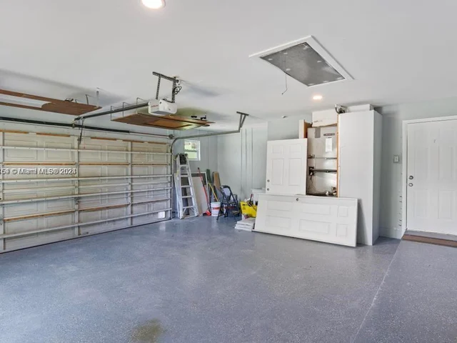 10679 NW 32nd Ct, Coral Springs FL 33065