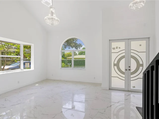 10679 NW 32nd Ct, Coral Springs FL 33065