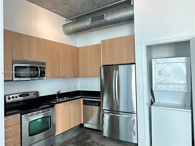 2100 Van Buren St # 516, Hollywood FL 33020