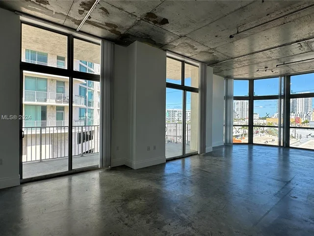 2100 Van Buren St # 516, Hollywood FL 33020