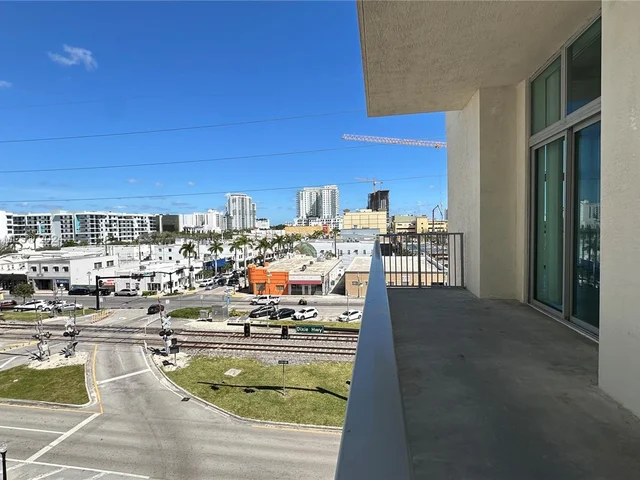 2100 Van Buren St # 516, Hollywood FL 33020