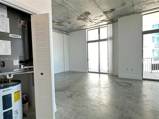 2100 Van Buren St # 516, Hollywood FL 33020