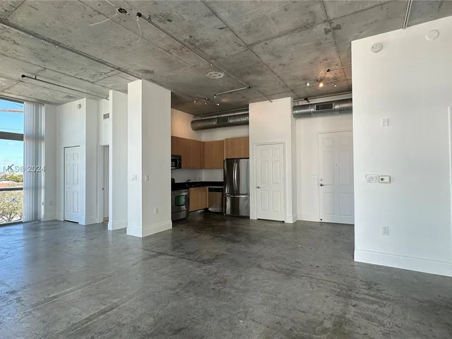 2100 Van Buren St # 516, Hollywood FL 33020