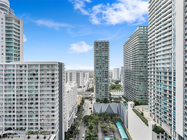 1080 Brickell Ave # 2301, Miami FL 33131