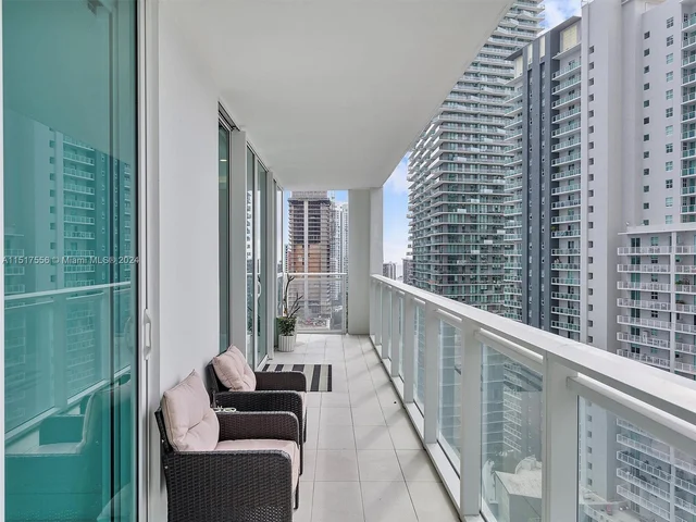 1080 Brickell Ave # 2301, Miami FL 33131
