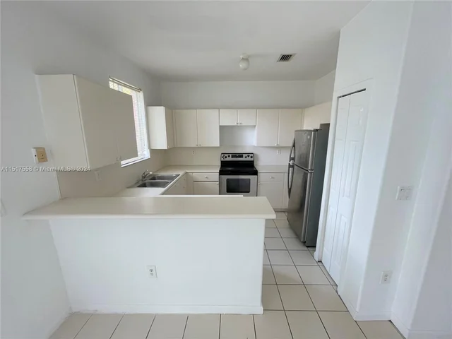 2917 SE 15th Rd # 62, Homestead FL 33035