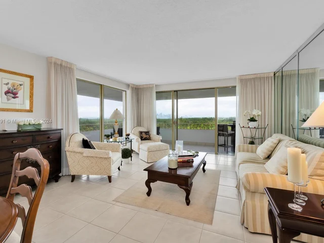 155 Ocean Lane Dr # 908, Key Biscayne FL 33149