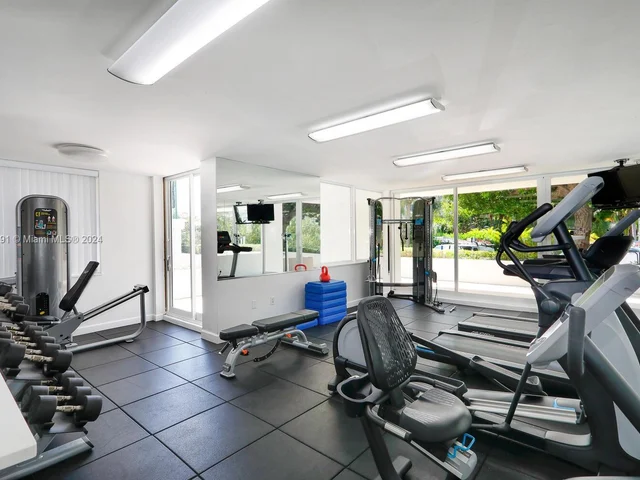 155 Ocean Lane Dr # 908, Key Biscayne FL 33149