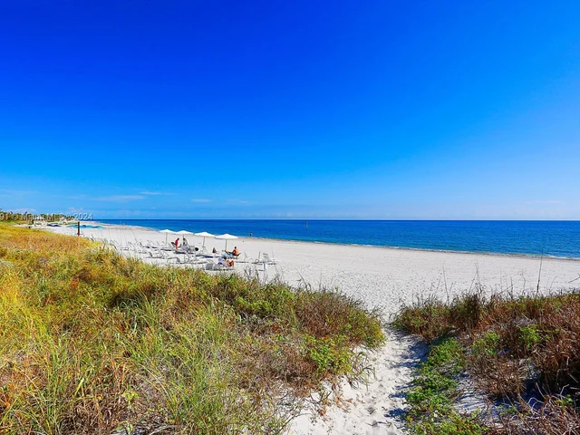 155 Ocean Lane Dr # 908, Key Biscayne FL 33149