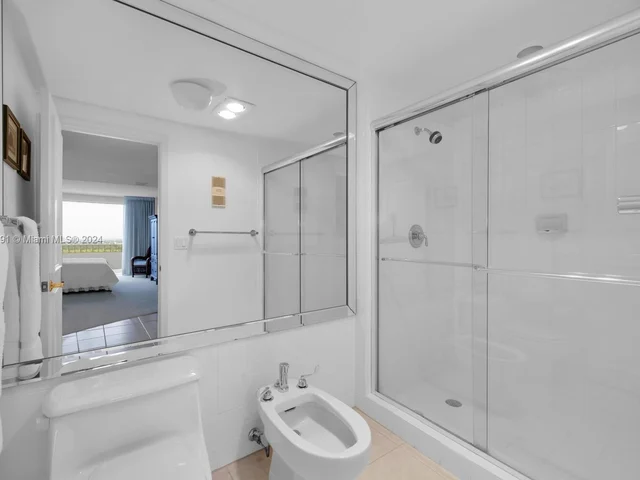 155 Ocean Lane Dr # 908, Key Biscayne FL 33149