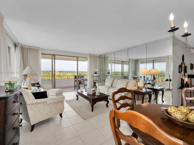 155 Ocean Lane Dr # 908, Key Biscayne FL 33149