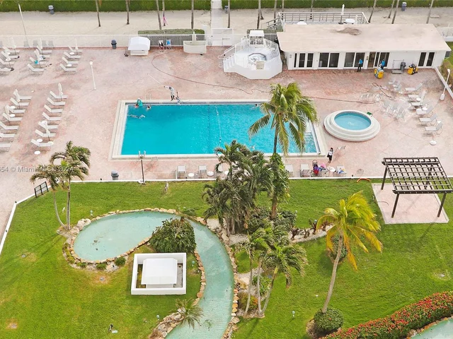 5005 Collins Ave # 1212, Miami Beach FL 33140