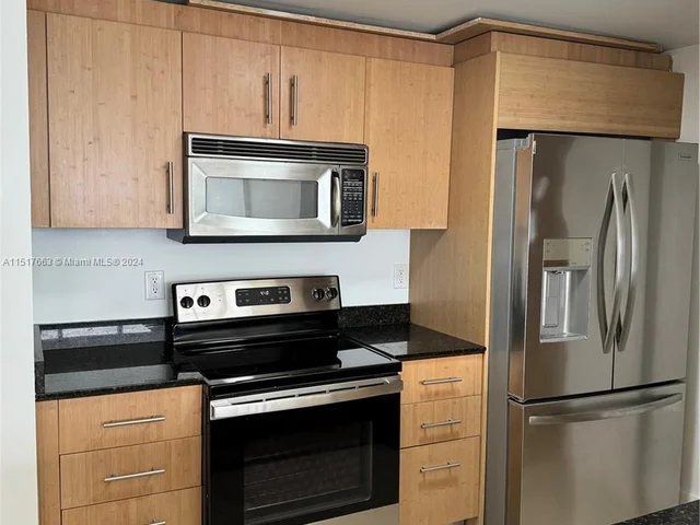 10275 Collins Ave # 728, Bal Harbour FL 33154