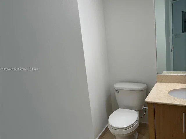 10275 Collins Ave # 728, Bal Harbour FL 33154