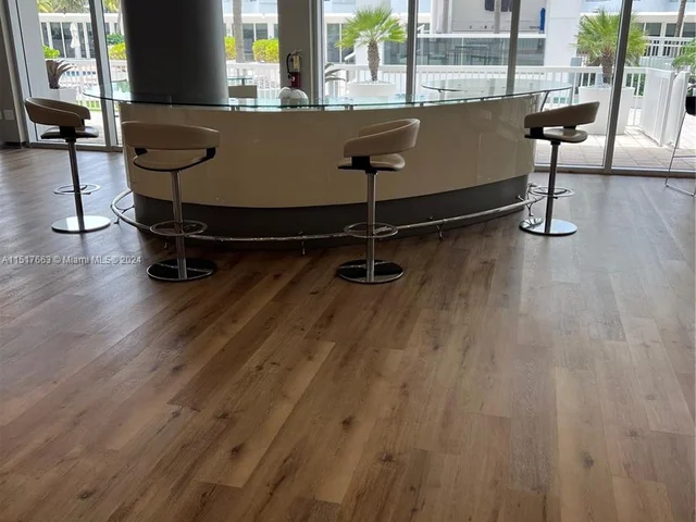 10275 Collins Ave # 728, Bal Harbour FL 33154