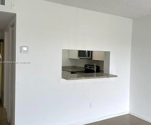 482 NW 165th St Rd # 607, Miami FL 33169