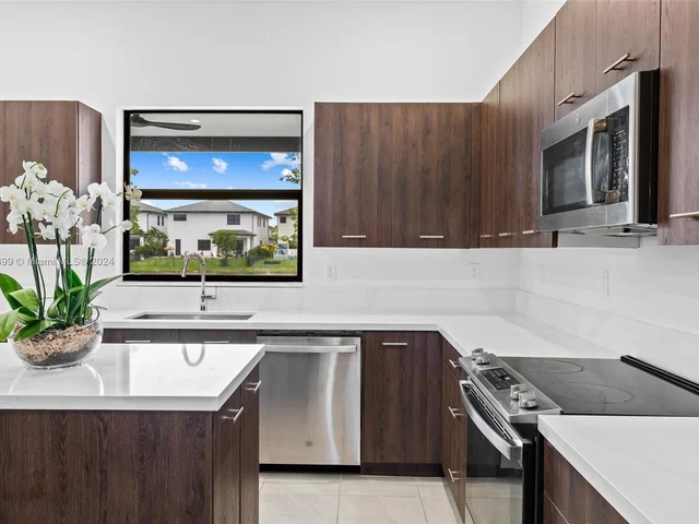 4380 SW 173rd Ave, Miramar FL 33029