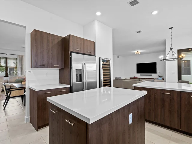 4380 SW 173rd Ave, Miramar FL 33029