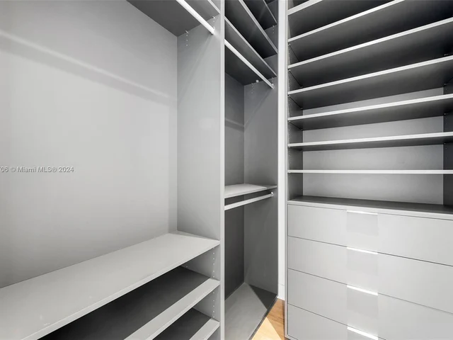 2955 Coconut Ave, Miami FL 33133