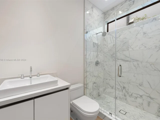 2955 Coconut Ave, Miami FL 33133