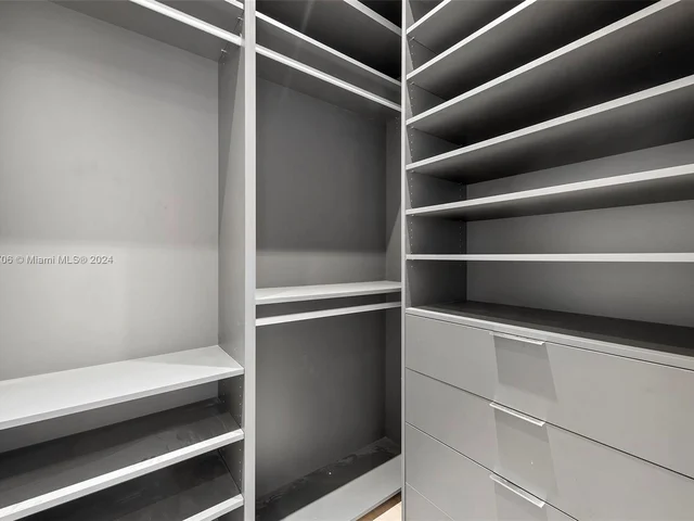 2955 Coconut Ave, Miami FL 33133