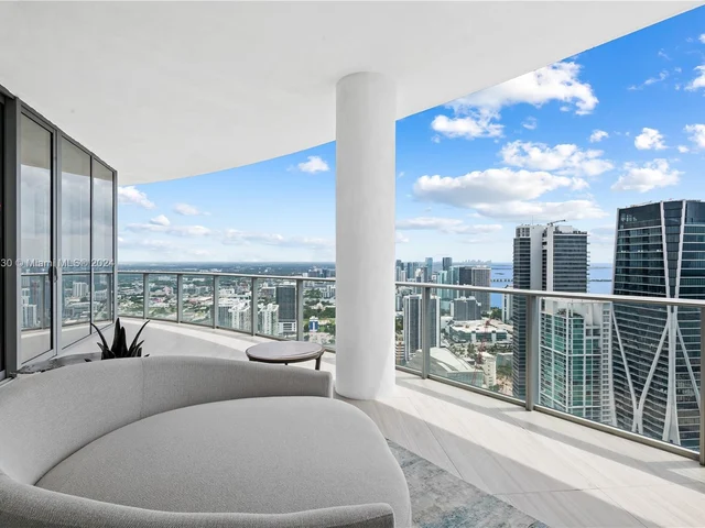 851 NE 1st Ave, Miami FL 33132